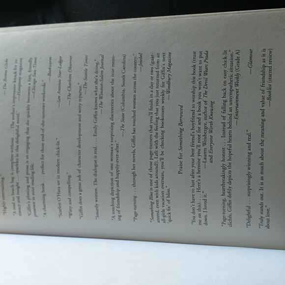 ECU Book - Something Blue by Emily Giffin - Picture 4 of 4
